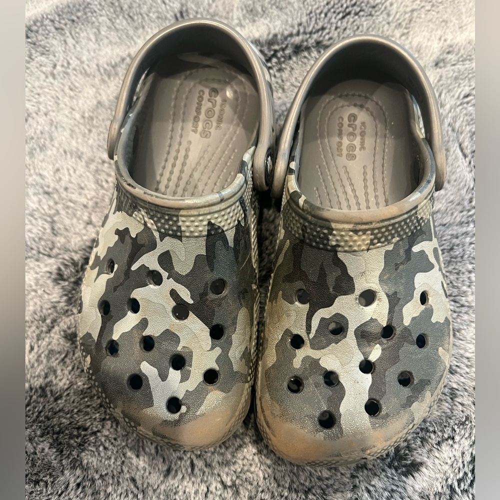 CROCS Kids Camo Water Shoes
